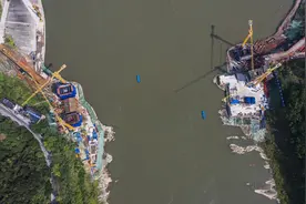 渝武高速扩能项目进度如何？北碚观音峡嘉陵江特大桥桥墩已完成出水图片
