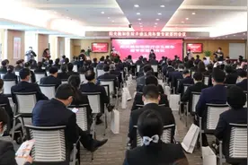 创新·温情·感恩——阳光融和医院开诊五周年暨院士专家签约会议召开图片