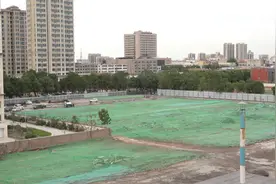 34秒｜滨州医学院平台升级项目老旧建筑拆迁已近尾声 校地共建项目预计明年9月初投入使用图片