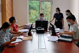 员工拒绝上夜班集体辞职获补偿10万图片
