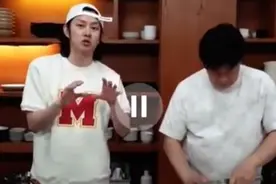 年少时的友谊！金希澈说韩庚以前经常做炒饭给他吃图片