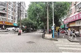 叠彩路：汇聚历史变迁的路图片