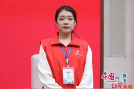 “95后”武汉大学生志愿者，把中国抗疫经验带到联合国图片