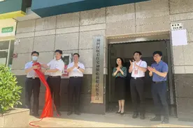 深圳62个小区试点加装电梯，福田成立加装电梯便民服务点图片