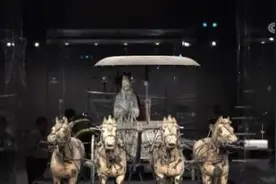 最贵的车没有之一，近距离观赏“青铜之冠”秦始皇陵铜车马图片