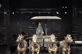 最贵的车没有之一，近距离观赏“青铜之冠”秦始皇陵铜车马图片