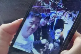 暖心！老师隐瞒身份资助学生3年后被发现视频封面