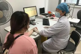 她还这么年轻！杭州18岁叛逆少女一夜“失明”，原因值得警惕图片