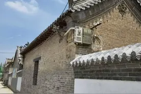 济南黄河北小村庄藏着清代大宅院，目前正在维修图片