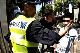 上海一男孩捡塑料瓶怀疑被拐？真相是父亲带孩子体验生活，这种教育你认同吗？图片