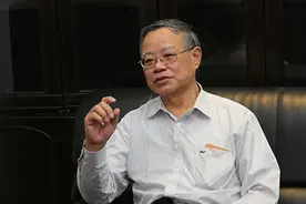 《十万个为什么》作者、著名作家叶永烈落葬上海福寿园图片