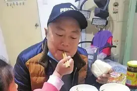 山东6岁女孩捐骨髓救父：我愿意给爸爸抽血，我爱爸爸图片