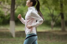 如何判断防晒衣失去防晒效果？视频封面