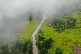 林芝通往墨脱，又一交通要道全线联通图片