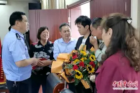 父亲再婚父子隔阂渐深 枞阳少年离家17年不归图片