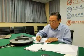 一隅不安 举世皆危 新华社独家专访钟南山图片