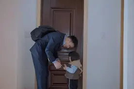 这个“暗号”有点甜！浙江高铁司机过家门不入 鸣笛与女儿隔空“对话”图片