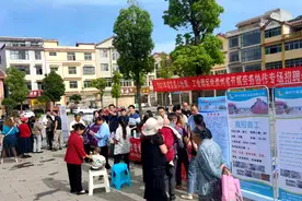 漳州诏安：跨省招工助力企业解决缺工难题图片