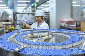 揭秘全国首款重组新冠疫苗生产：1分钟下线2000支疫苗图片