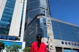 深圳赛格大厦摇晃，亲历者：有人从51楼跑下来，不敢再上班！网传通报称未安装阻尼器图片