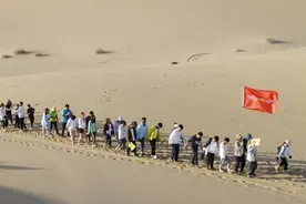 光和青春：孩子的青春期 家长的必修课图片