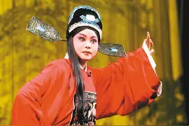 秦腔女小生杨升娟成功“摘梅”图片