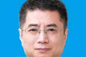 徐鸿任江西省新余市人民政府市长图片