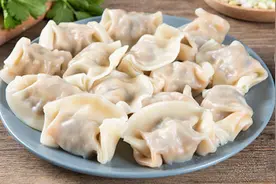 5吨“湾仔码头”水饺不翼而飞，竟系仓库保管员“蚂蚁搬家式”盗窃图片