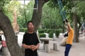 沈阳市民“吊颈”视频引关注 专家提示：动作风险极大图片