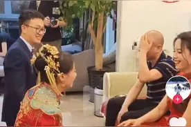 女儿出嫁，成都妈妈豪横送上两套房！网友：这是妈妈给的底气图片