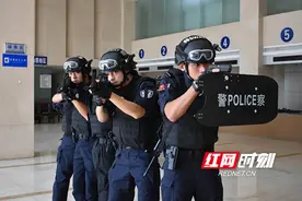 株洲市公安局特警支队一大队：淬火成钢铸利剑 实战强警炼精兵图片