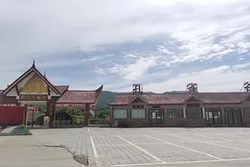 目击员工讲述河南淅川县老虎伤人事件：突然发现老虎就在3米外瞪着自己图片