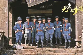 《光荣与梦想》：以青春共振青春图片