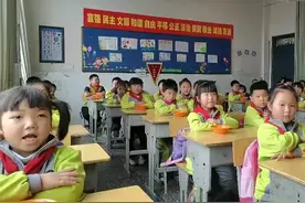 舞小师生：共接“禾下乘凉梦”，家国情怀代代传图片