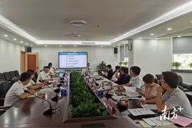 龙岗区副区长陈广文：“三个重点”做好医疗保障工作图片