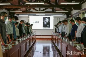 袁隆平离开第七天，他带的武大博士生泪洒追思会图片