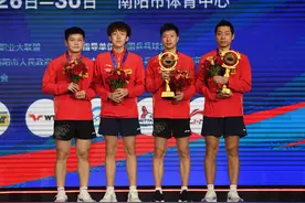 乒乓球——“直通WTT大满贯·世乒赛”：马龙/许昕获男双冠军图片