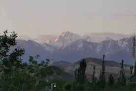 老俞闲话丨飞越祁连山图片