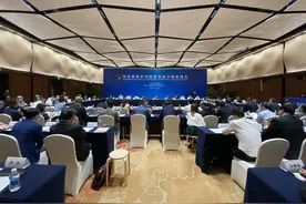 2021名企四川行 | 完美世界董事长池宇峰：未来将打造好三个平台图片