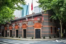 为中国人民谋幸福是中国共产党人始终不渝的初心图片