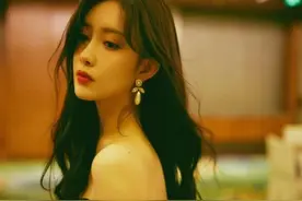 5g冲浪少女！杨超越在线调侃孟子义：最近姐姐过得可好？图片