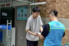 菜鸟驿站首批开通1000所高校天猫淘宝包裹“预约送货上门”图片