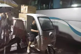 广州防控区域暂停快递揽收，派件无接触配送，其他区收寄正常图片