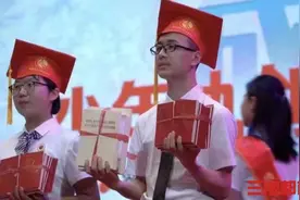 加冠及笄！湖南师大附中1100余高三学子成人图片