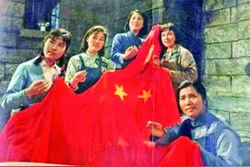 红梅盛绽红岩魂 一片丹心向阳开图片