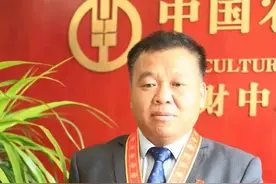 “全国脱贫攻坚先进个人”耿建国：帮助乡亲们走出贫困，我打心眼里高兴图片