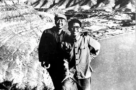 像牛一样耕作 像土地一样奉献从话剧《路遥》回望路遥的现实主义文学创作图片