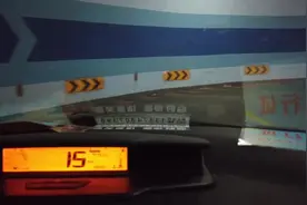 盘点长沙“地狱式”停车场，秋名山车神看了都怕图片