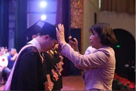 郑州升达经贸管理学院举行2021届毕业生毕业典礼图片