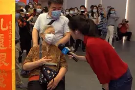 “永远跟党走”！中共一大纪念馆迎来首批预约观众